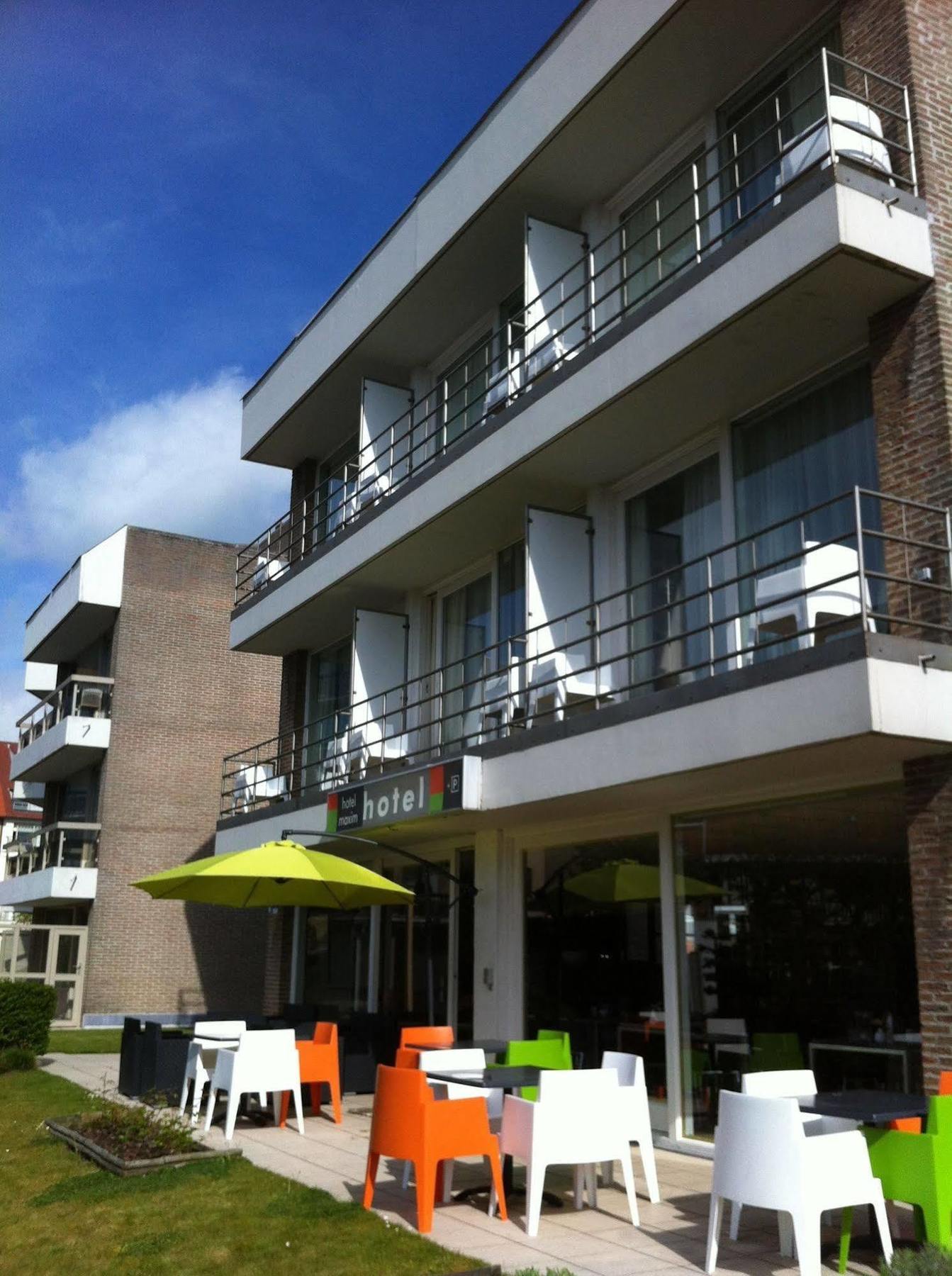 Hotel Maxim De Panne Exterior photo