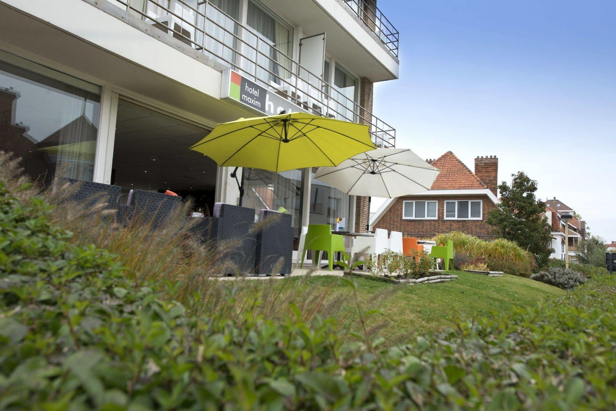 Hotel Maxim De Panne Exterior photo